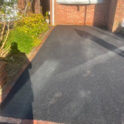 Surfacing contractors near Hampshire