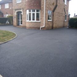 Tarmac Driveways Contractor in Hampshire