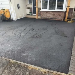 Blacktop surfacing contractors Hampshire